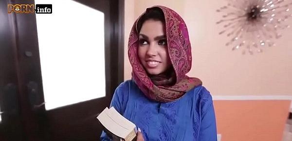  Hot Arab Hijabi Muslim Gets Fucked by man XXX video Hot